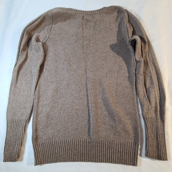 Old Navy Brown Knit Sweater Medium | Classic Long Sleeve Pullover Unisex - Picture 2 of 7